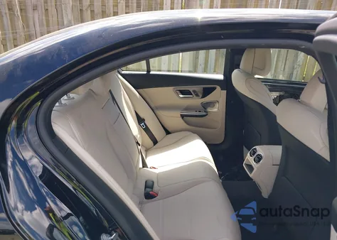 2023 Mercedes-Benz C 300 4Matic from USA, damaged, VIN W1KAF4HB2PR142524